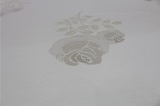 De vochtbestendige 200gsm-Breiende Stof van de Polyesterjacquard met Rose Pattern Printed